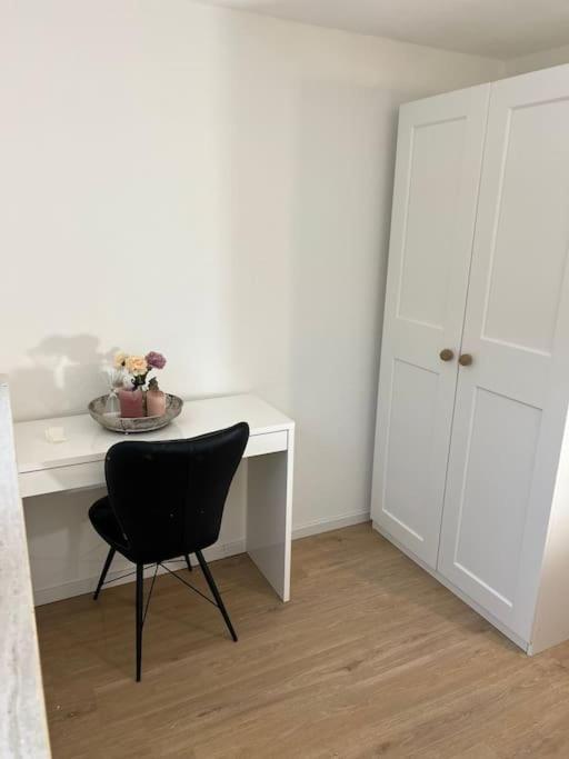 Moderne Gemuetliche Ferienwohnung In FDH Exteriér fotografie
